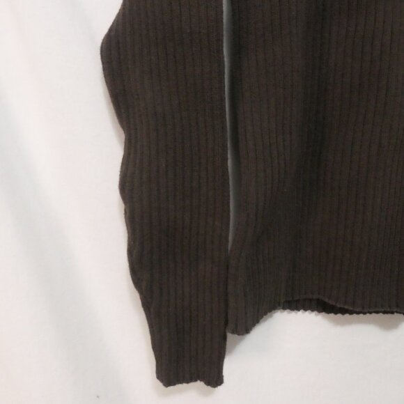 URBAN BEHAVIOR | medium | Classic Dark Brown Ribbed Sweater | Zip Mock Neck - Picture 7 of 16